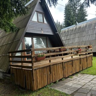 Реновирана вила с гледка към язовира